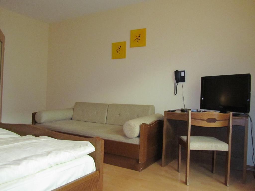 Hotel Gasthof Humplbrau Wolfratshausen Rom bilde